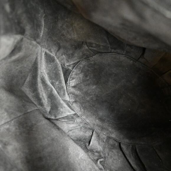 Nancy Gonzalez Light Gray & Cream Snake Leather Shoulder Bag - Picture 13 of 15